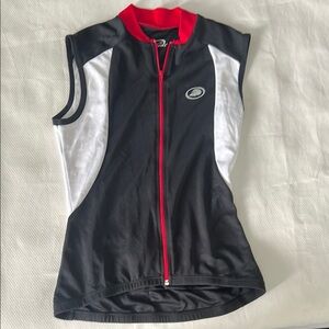 Never Worn Women's Cycling Black and White Sleeveless Top